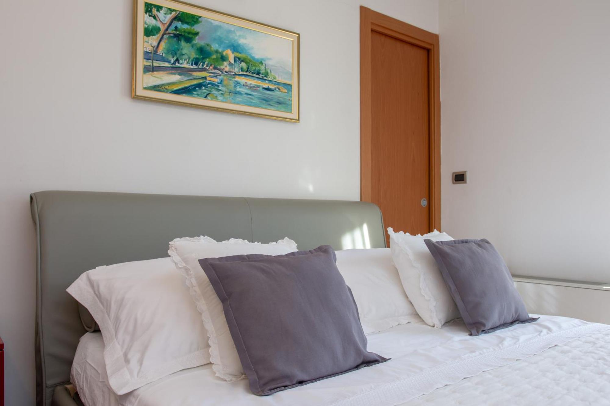 Apartmani Olga Kaštela エクステリア 写真